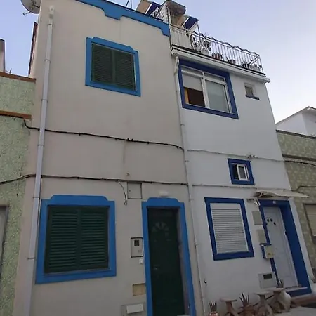 Casa Do Beco, Confortavel, Em Bairro Tipico De * Olhao