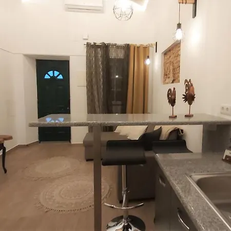 Holiday home Casa Do Beco, Confortavel, Em Bairro Tipico De Olhao