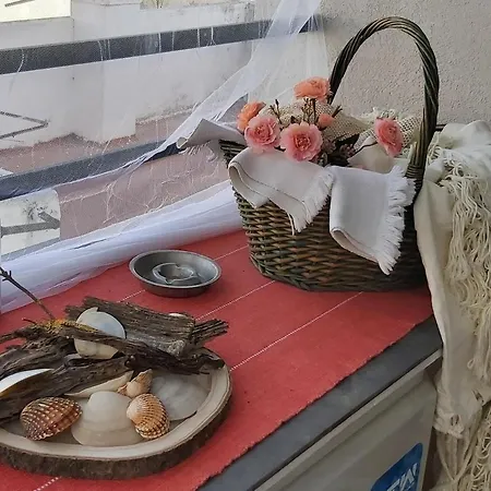 Holiday home Casa Do Beco, Confortavel, Em Bairro Tipico De Olhao