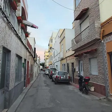 Casa Do Beco, Confortavel, Em Bairro Tipico De * Olhao
