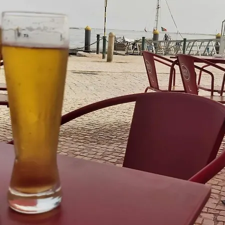 Casa Do Beco, Confortável, Em Bairro Típico De